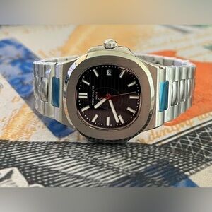 Men’s Luxury Stainless Steel Automatic Watch Black Dial Nautilus Style 41mm